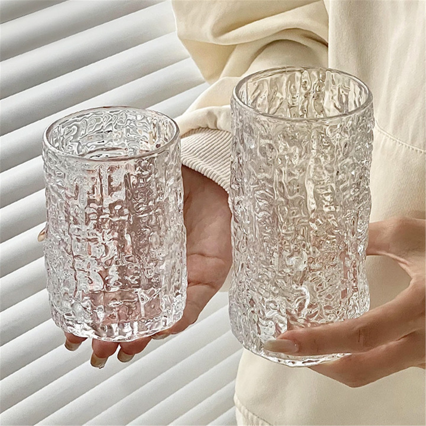 Wine Beer Glass - 여성용 유리 맥주잔, 소박한 나무껍질 디자인,
