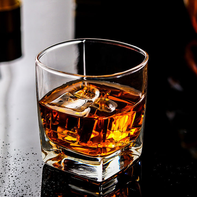 235ml 4pcs 세트 맥주 브랜디 외국 와인 안경  - Wine Beer And Liquor 리뷰 및 가격